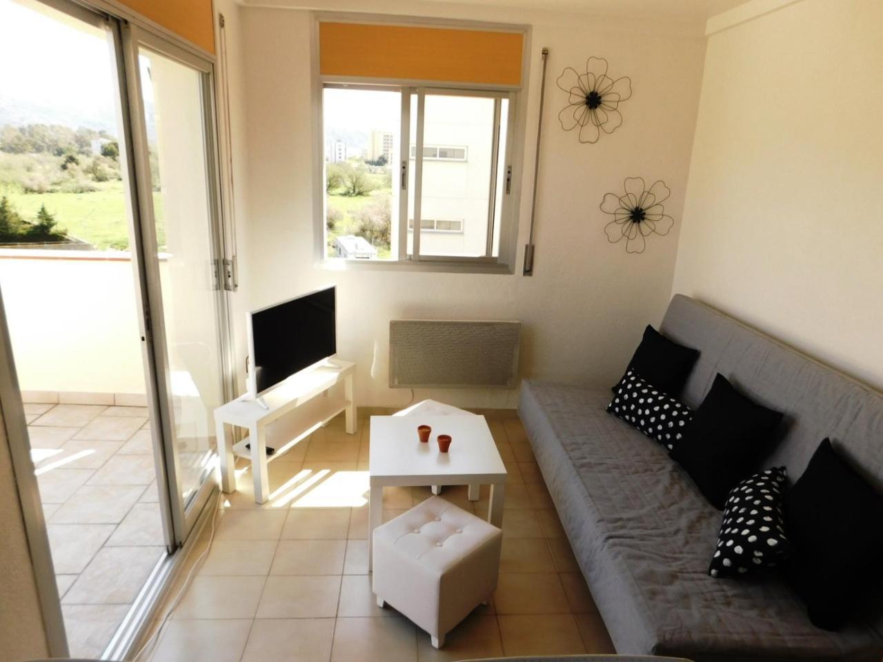 Gmid Immo Apartamento Lorena Roses Dış mekan fotoğraf
