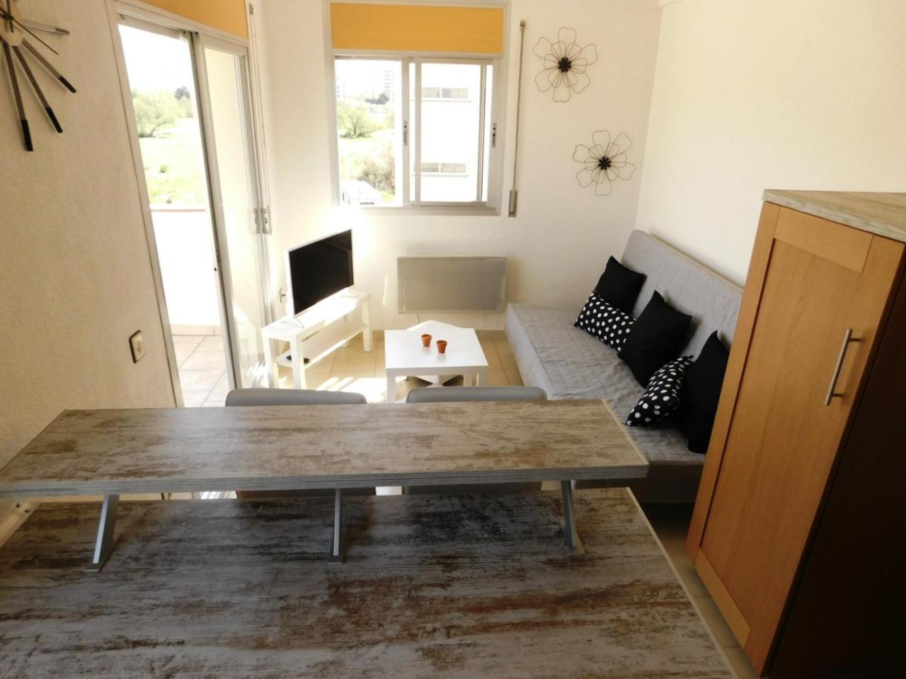 Gmid Immo Apartamento Lorena Roses Dış mekan fotoğraf